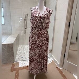 Amour Vert purple/mauve Sleeveless Maxi Dress V-neck